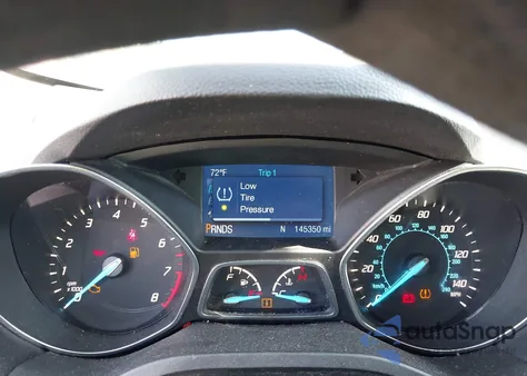 2015 Ford Escape Se z USA, uszkodzony, nr VIN 1FMCU9G92FUA75614